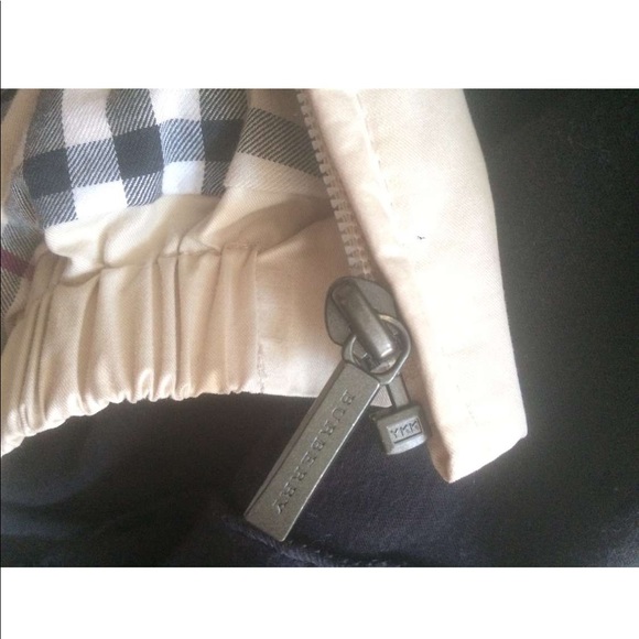 Burberry Coat - Picture 4 of 5